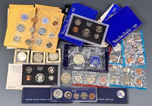 COLLECTION OF 26 US COIN PROOF