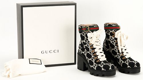 GUCCI GG TWEED COMBAT BOOTSGucci 387602