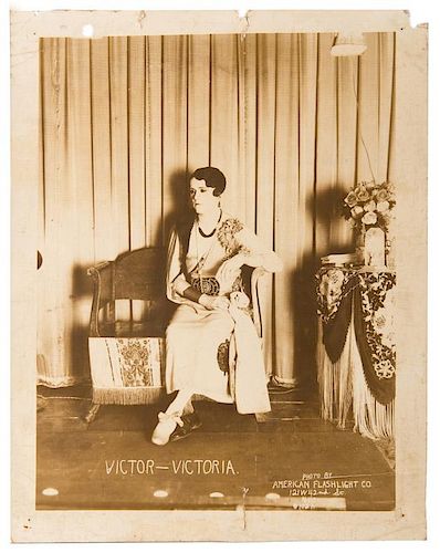 VICTOR VICTORIA Victor Victoria  38777a