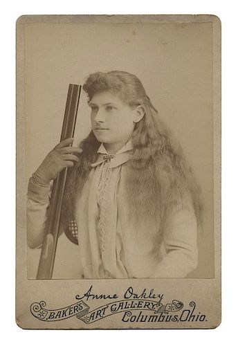 AUTOGRAPHED CABINET CARD PHOTO