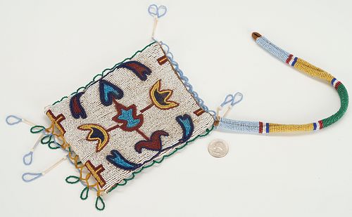 NATIVE AMERICAN BEADED BAG, PLAINS