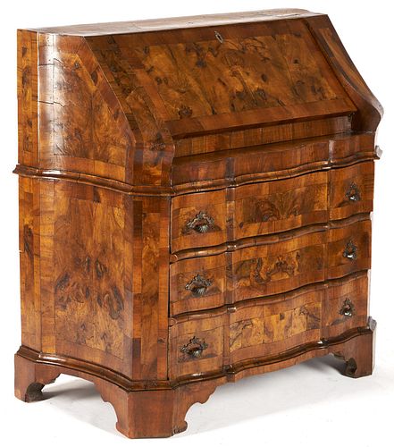 NORTHERN ITALIAN BAROQUE BURLED WALNUT