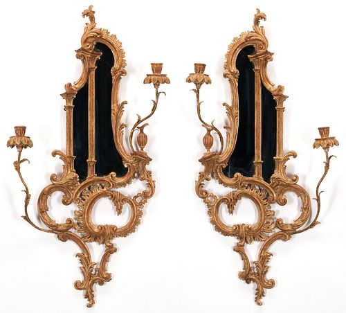 PAIR OF CONTINENTAL CARVED GILTWOOD