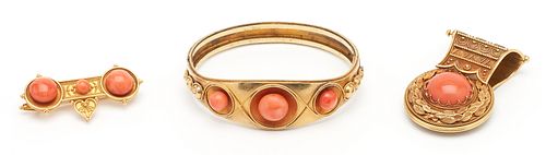 ETRUSCAN REVIVAL CORAL BRACELET,