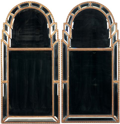 PAIR OF VENETIAN STYLE MIRRORSPair 38807e