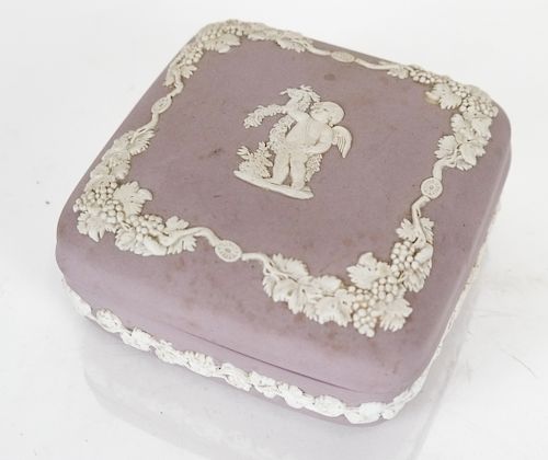 WEDGWOOD JASPERWARE LAVENDER COVERED 3882db