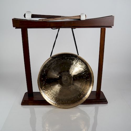 CHINESE GONG ON A STANDChinese 3883d4