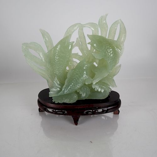 CHINESE PALE GREEN JADE FISH GROUPChinese 3883ef