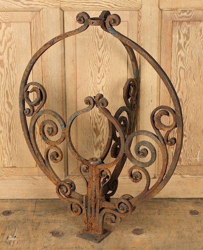 THREE SIDED WROUGHT IRON FINIAL 38acf0