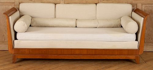 FRENCH MAHOGANY DAY BED   38b107