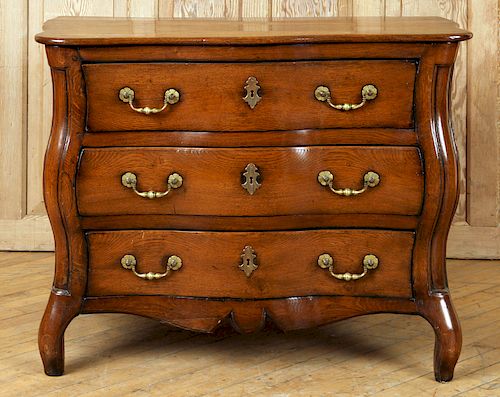 CONTINENTAL OAK RESTORED 18TH C 38b23a