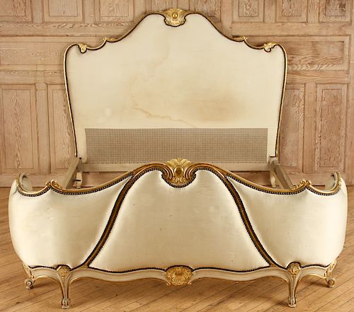FRENCH LOUIS XV STYLE CARVED GILT 38b25e