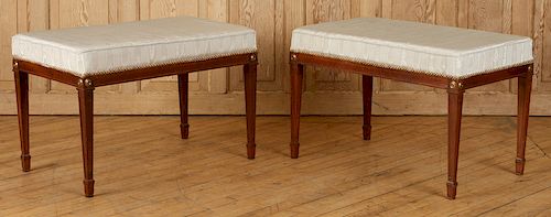 PAIR NEOCLASSICAL STYLE UPHOLSTERED 38b269