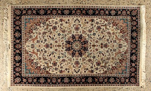 TABRIZ RUGTabriz rug Provenance  38b2f0