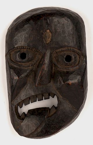 MIDDLE HILLS SHAMAN MASK, NEPALMiddle