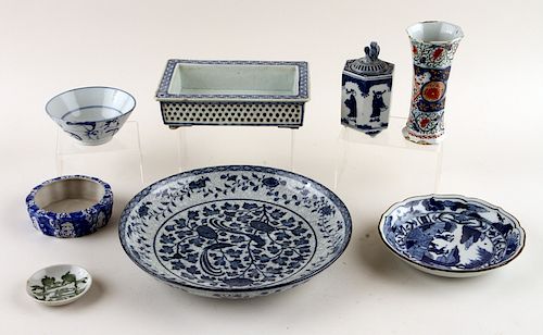 8 ASIAN BLUE AND WHITE CERAMIC