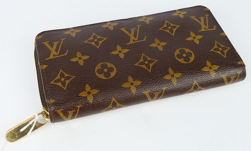 LOUIS VUITTON LADIES MONOGRAMED 38b5e0