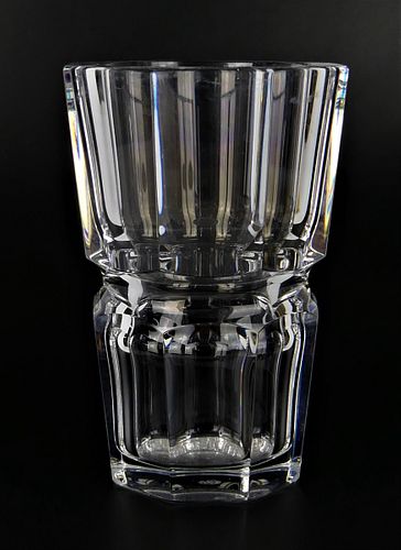 BACCARAT HEAVY FRENCH CRYSTAL VASEMeasures 38b645