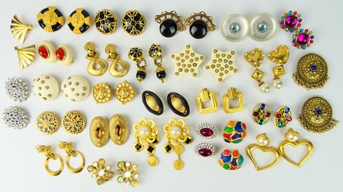 LOT (26) PAIRS VINTAGE CLIP ON
