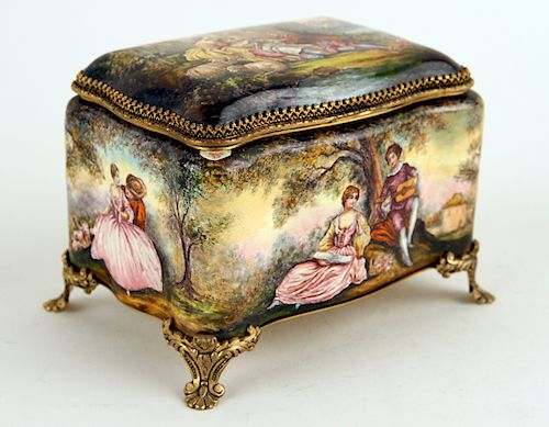 VIENNESE ENAMEL ON COPPER BOX COURTING 38b8f5