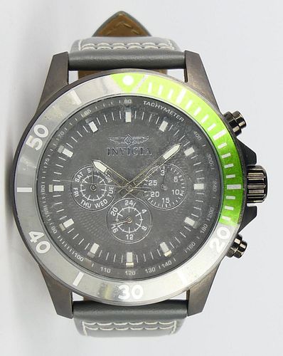 INVICTA PRO DIVER WATCHThe watch