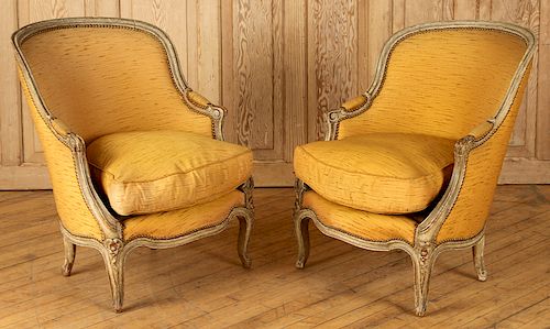 PAIR PAINTED FRENCH LOUIS XV BERGERES 38b995