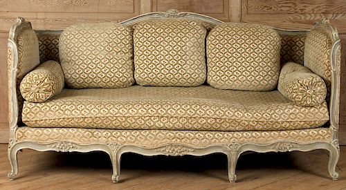 FRENCH CARVED AND PAINTED SOFA 38b9f0