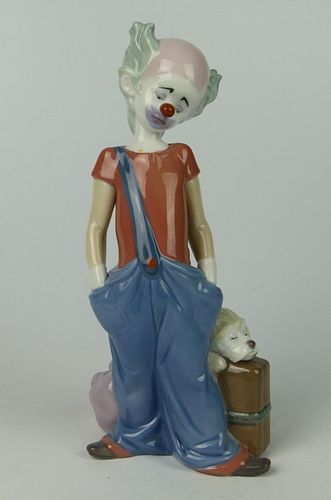 LLADRO PORCELAIN FIGURINE 8"GLOSSY

Condition: