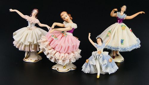 LOT OF 4 SMALL DRESDEN DANCING 38bbf2