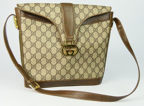 LOVELY GUCCI MONOGRAMED LADIES 38bdd7