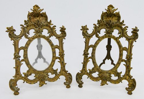 PAIR OF BRASS ORNATE PICTURE FRAMESPAIR 38be74