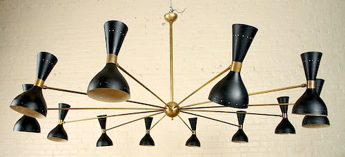 LARGE 12 ARM CHANDELIER IN MANNER 38bf2c