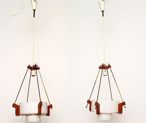 PAIR BRASS WOOD PENDANT LIGHTS 38c0a5