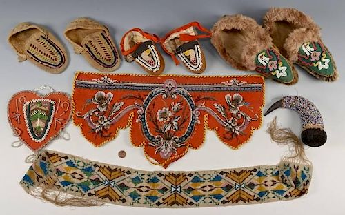 7 NATIVE AMERICAN BEADED ITEMSLot of