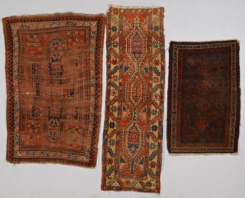 GROUPING 3 PERSIAN ORIENTAL RUGSGroup 389d84