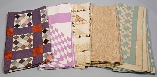 GROUP OF 5 QUILTS, 1 SIGNEDGroup