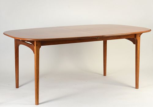 FINE CHERRY DINING ROOM TABLE BY