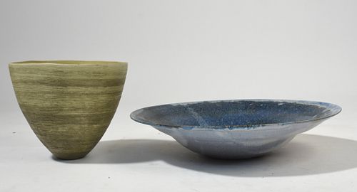 TWO MODERN STUDIO POTTERY BOWLSTwo