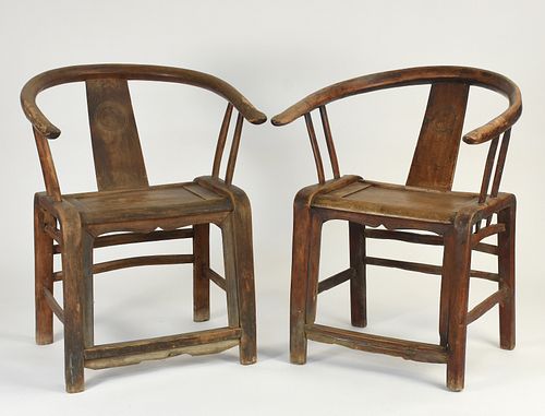 PAIR OF EARLY HORSESHOE DESIGN 389ecf