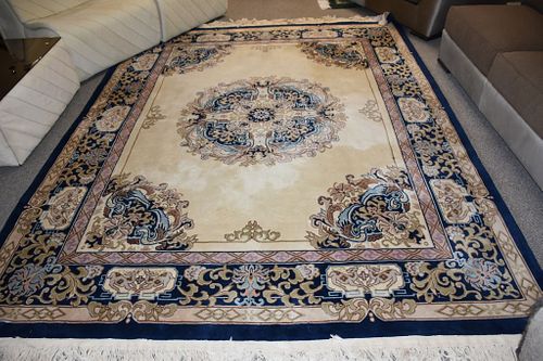 ROOM SIZE CHINESE BLUE AND WHITE 389ee7