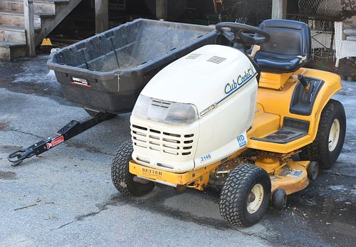 CUB CADET RIDING MOWER WITH PULL