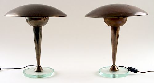 PAIR ITALIAN BRASS ONE LIGHT TABLE 389f8d