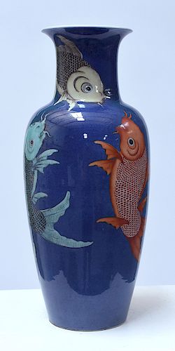 CHINESE ENAMEL DECORATED CARP VASEChinese