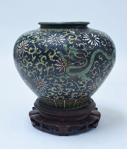 LARGE CHINESE 19TH C ENAMEL DECORATED 38a10b