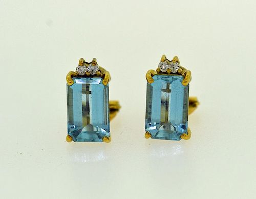 AQUAMARINE DIAMOND EARRINGSPair 38a33d