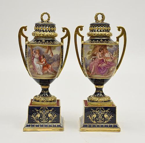 PAIR OF ROYAL VIENNE COVERED URNS 38a37f