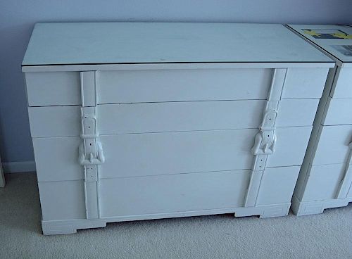 MID-C. DRESSERSPair of Mid-Century dressers,