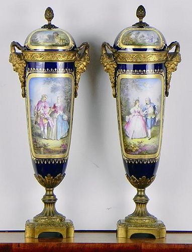 PAIR OF ORMOLU MOUNTED AND COVERED 38a4c7