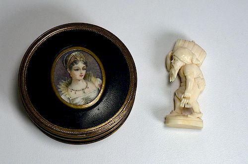 ENGLISH 19TH C. LACQUER SNUFF BOX