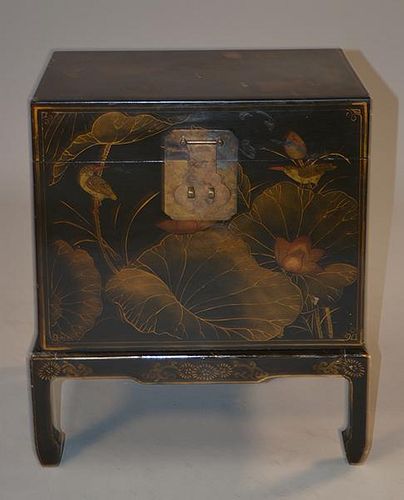 EARLY 20TH C CHINESE LACQUER BOX 38a816